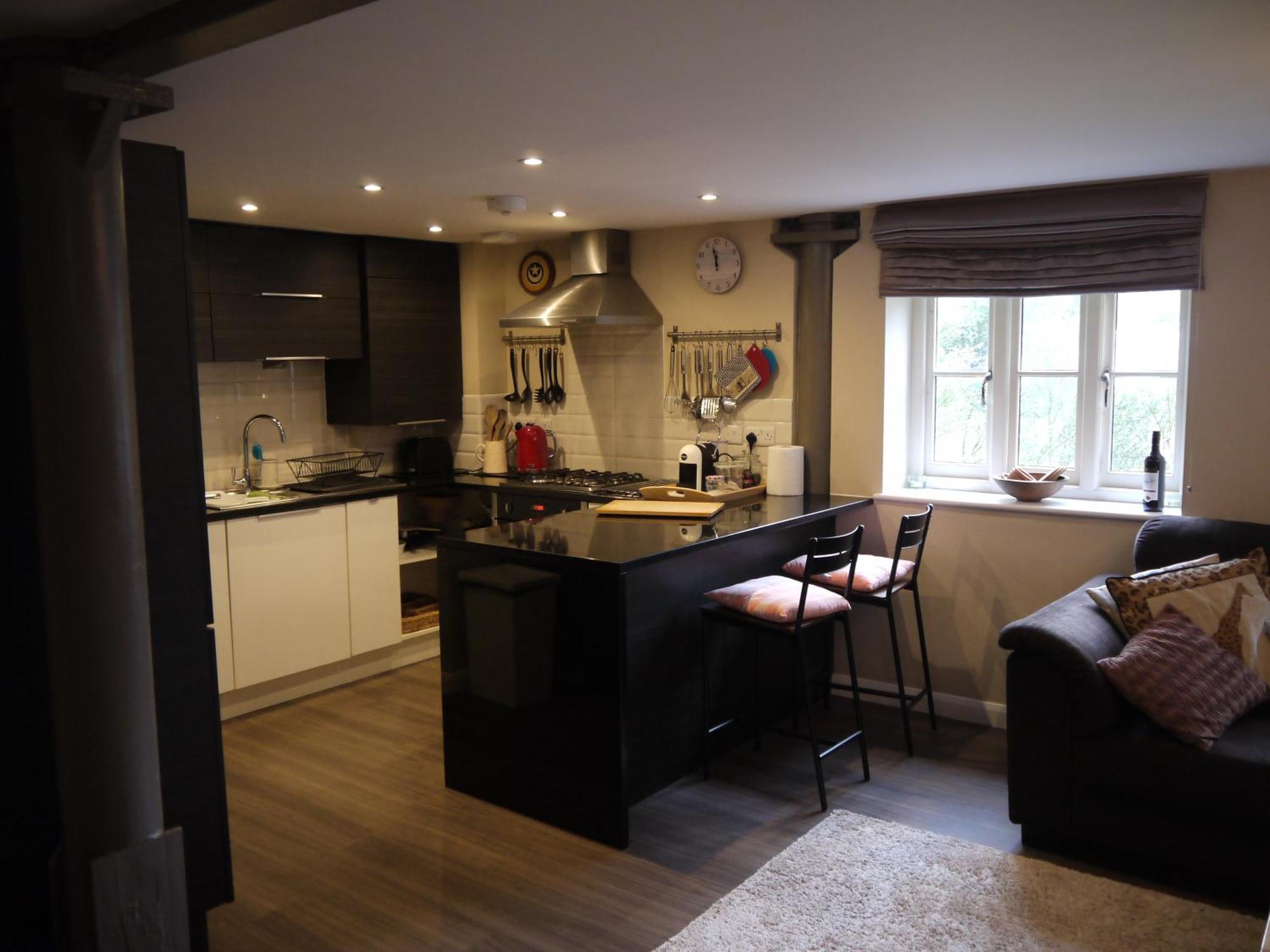 Old Brewery Home With Pool And Gym Access Oakhill Exteriör bild
