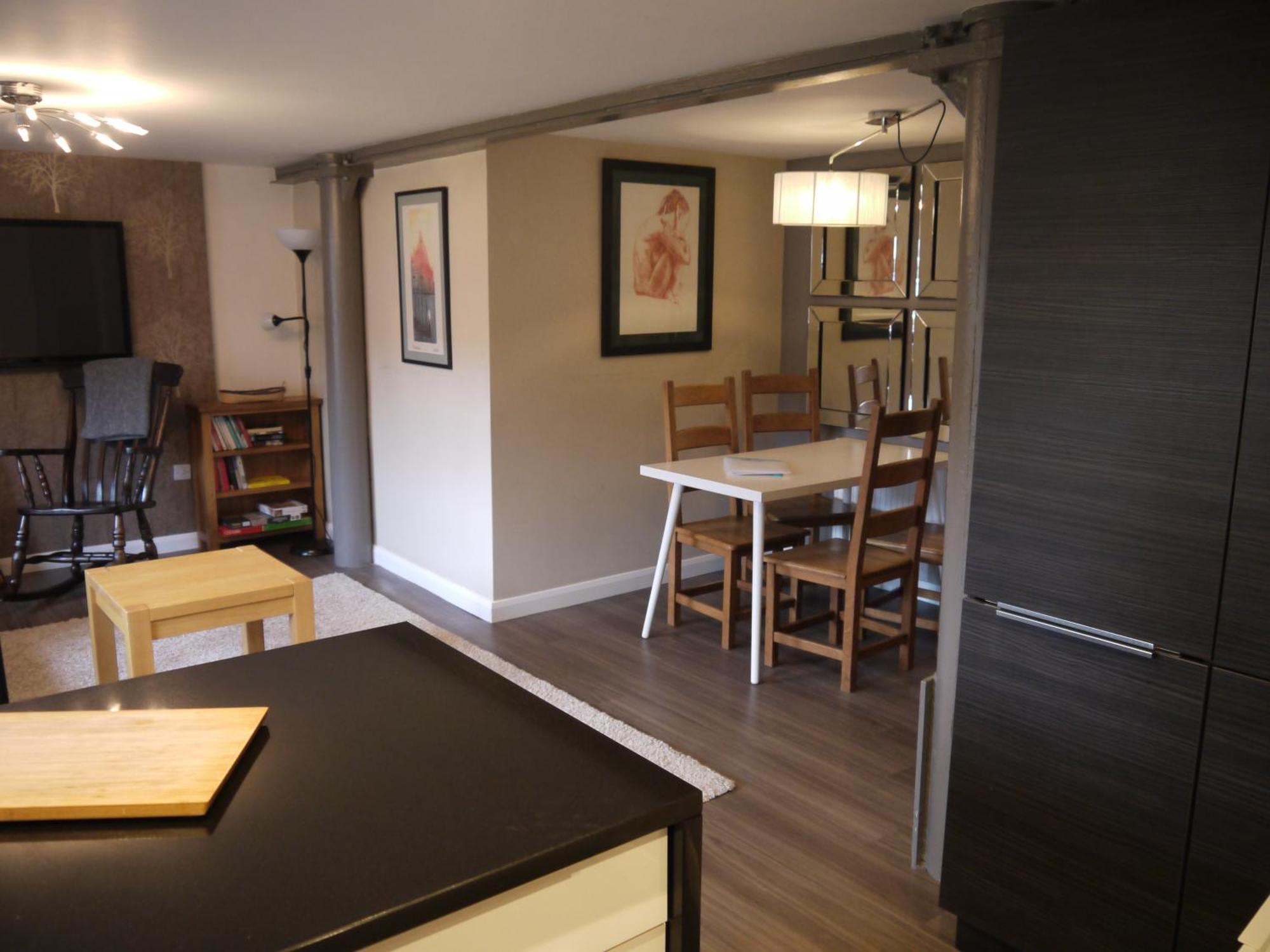 Old Brewery Home With Pool And Gym Access Oakhill Exteriör bild